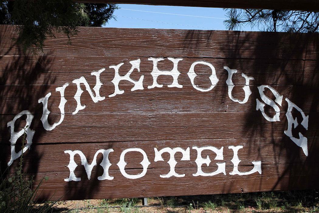 Bunkhouse Motel 건지 외부 사진